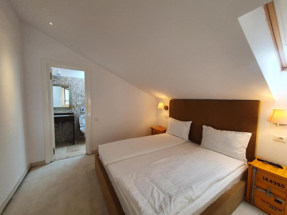 Apart Hotel Vlad Tepes Brasov Luaran gambar