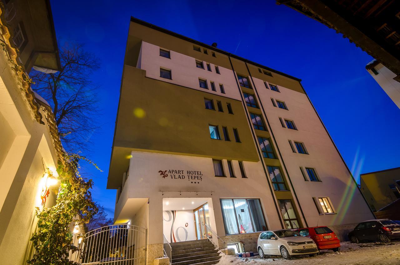 Apart Hotel Vlad Tepes Brasov Luaran gambar