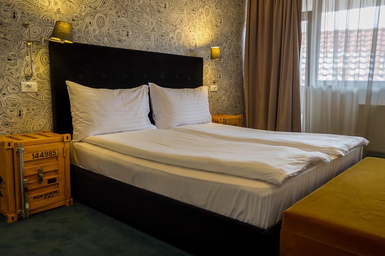 Apart Hotel Vlad Tepes Brasov Luaran gambar
