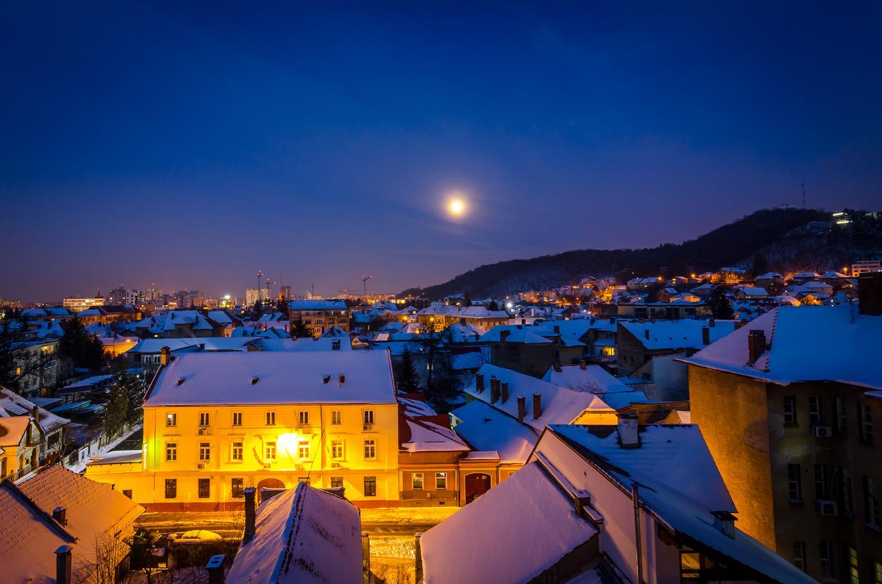 Apart Hotel Vlad Tepes Brasov Luaran gambar