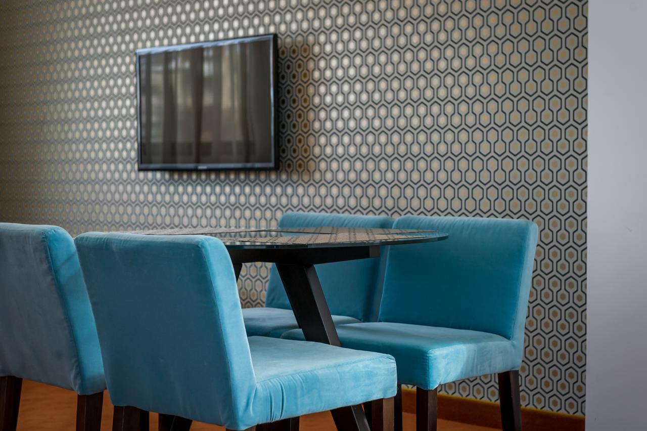 Apart Hotel Vlad Tepes Brasov Luaran gambar