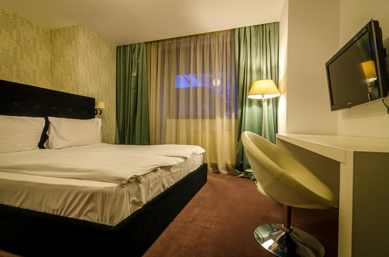 Apart Hotel Vlad Tepes Brasov Luaran gambar